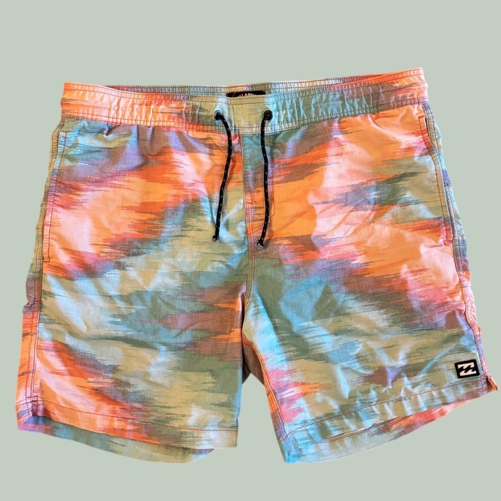 Billabong Recycler Sundays Layback Board Shorts Mens Multi Color Abstract Print